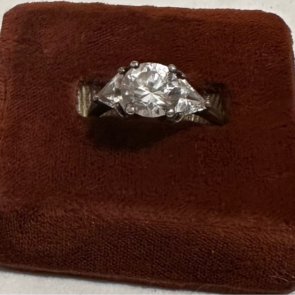 Sterling Rhinestone Wedding Ring - image 4